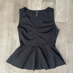 Forever 21 v-neck peplum top size medium